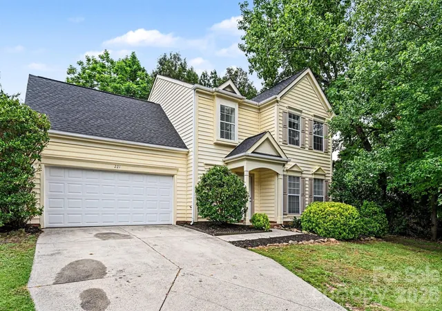 Photo 2 of Single family home for sale at 221 Aylesbury Ln, Indian Trail, NC 28079 | MLS# 4392784 | Listing updated on 2026-09-21