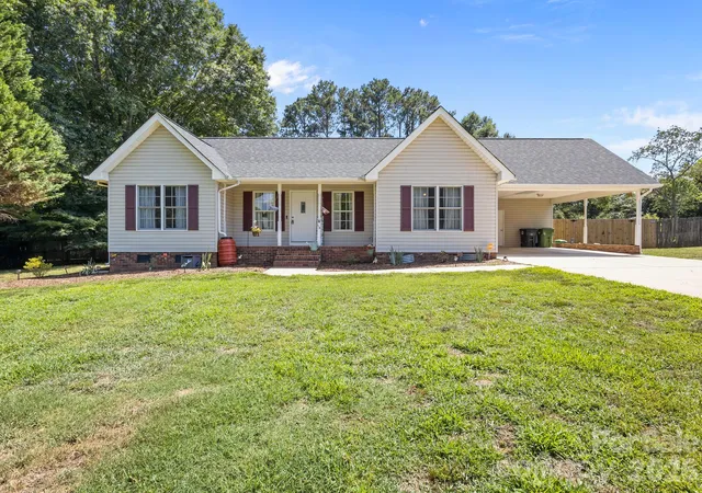 1st image of 114 S Toney St, Shelby, NC 28152 | MLS# 4392803