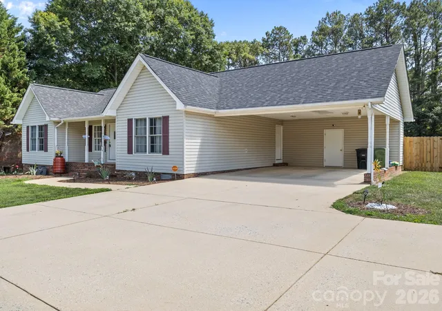 2nd image of 114 S Toney St, Shelby, NC 28152 | MLS# 4392803