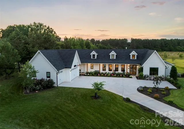 Homes for sale in Rock Hill, SC | 2378 Bridgewater Rd, Rock Hill, SC 29730 | MLS# 4392805
