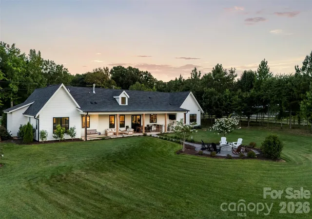 Homes for sale in Rock Hill, SC | 2378 Bridgewater Rd, Rock Hill, SC 29730 | MLS# 4392805