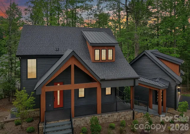 Photo 2 of Single family home for sale at 236 Glazener Rd, Brevard, NC 28712 | MLS# 4392817 | Listing updated on 2026-08-26