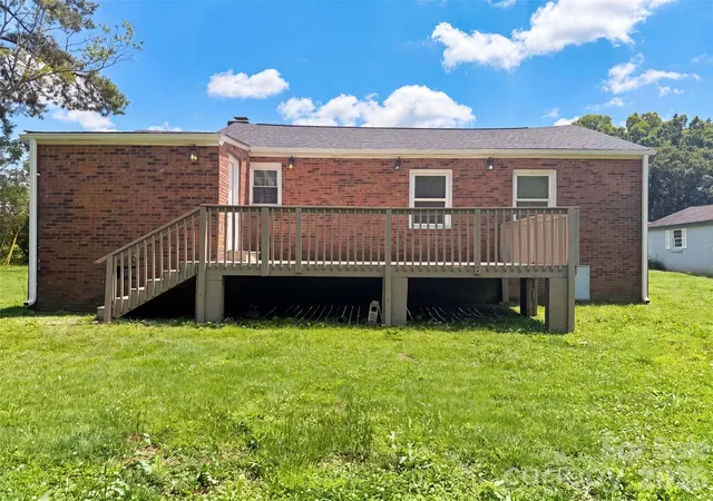 Homes for sale in Cherryville, NC | 206 Lilly St, Cherryville, NC 28021 | MLS# 4392850