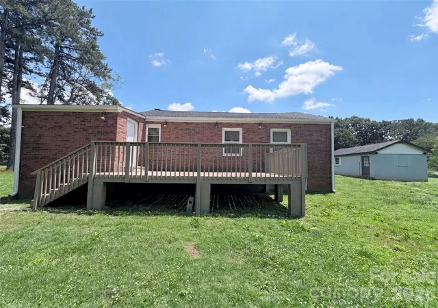 Homes for sale in Cherryville, NC | 206 Lilly St, Cherryville, NC 28021 | MLS# 4392850