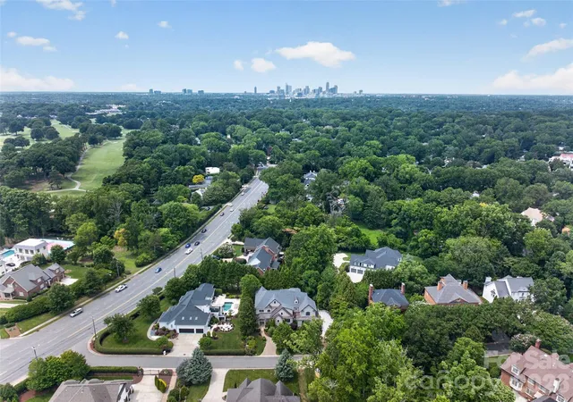 Photo 47 of Mansion for sale at 2132 Foxcroft Woods Ln, Charlotte, NC 28211 | MLS# 4392862 | Listing updated on 2026-07-07