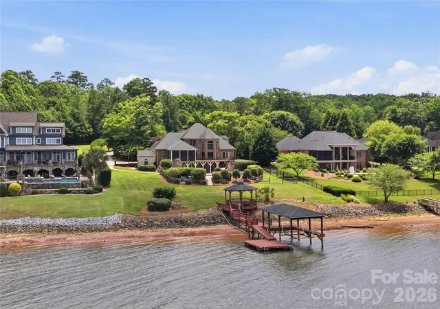 Homes for sale in Belmont, NC | 263 Quiet Waters Rd, Belmont, NC 28012 | MLS# 4392874