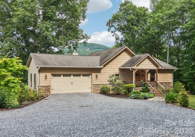 2nd image of 77 Willow Stone Wy, Hendersonville, NC 28792 | MLS# 4392902