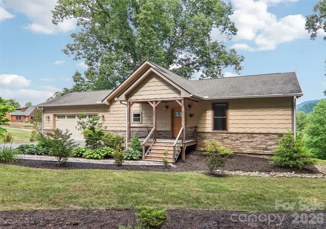 4th image of 77 Willow Stone Wy, Hendersonville, NC 28792 | MLS# 4392902