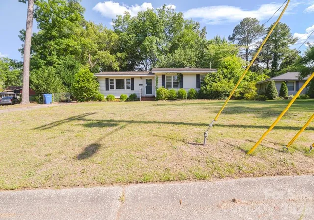 1st image of 1809 Manteo St, Fayetteville, NC 28303 | MLS# 4392903