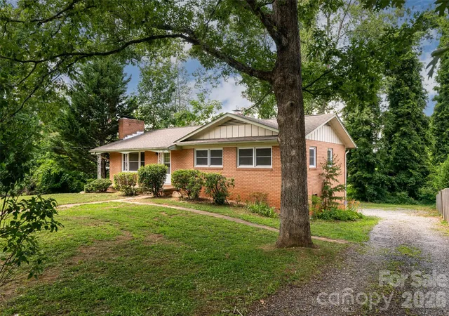 4th image of 52 Blake Dr, Arden, NC 28704 | MLS# 4392917
