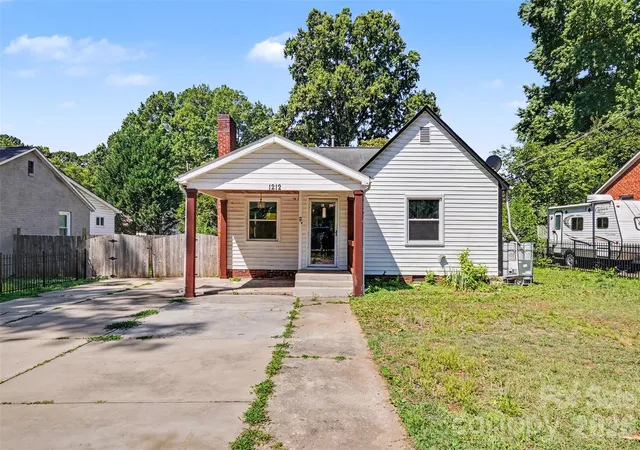 1st image of 1212 Meadow Lane Lane, Charlotte, NC 28205 | MLS# 4392985