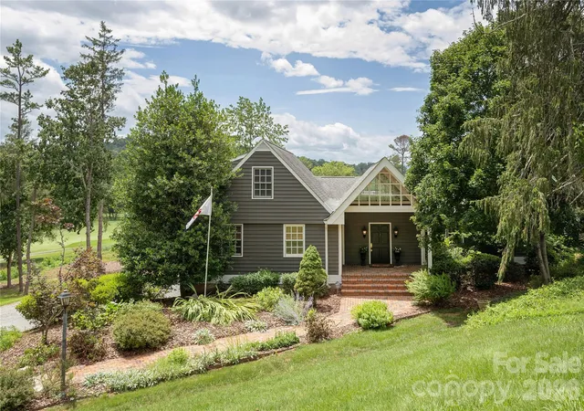 Photo 1 of Single family home for sale at 20 Inglewood Rd, Asheville, NC 28804 | MLS# 4392997 | Listing updated on 2026-07-28