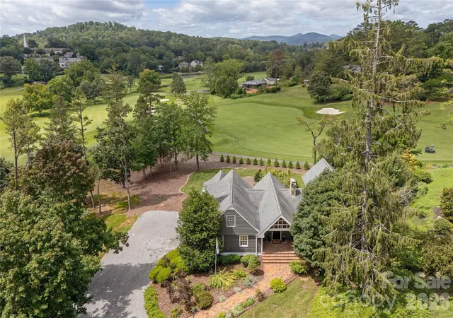 Photo 3 of Single family home for sale at 20 Inglewood Rd, Asheville, NC 28804 | MLS# 4392997 | Listing updated on 2026-07-28