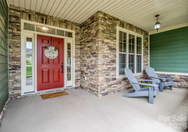 4th image of 17 Black Iron Ln, Hendersonville, NC 28792 | MLS# 4393003