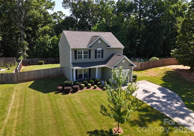 Homes for sale in Matthews, NC | 10731 Forest Dr, Matthews, NC 28105 | MLS# 4393016