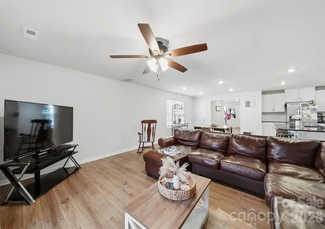 Photo 3 of Single family home for sale at 2464 Trollinger Dr, Catawba, NC 28609 | MLS# 4393060 | Listing updated on 2026-06-22