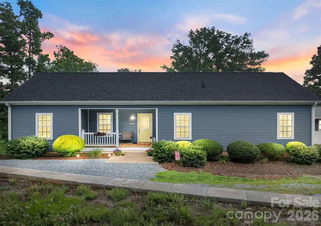 Photo 4 of Single family home for sale at 645 Riverside Dr, Lexington, NC 27292 | MLS# 4393067 | Listing updated on 2026-08-20