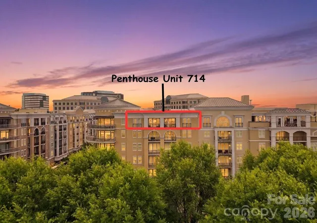 4th image of 4620 Piedmont Row Dr, Charlotte, NC 28210