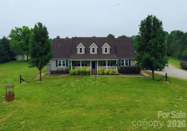 Photo 2 of Single family home for sale at 577 Redwood Rd, Rock Hill, SC 29730 | MLS# 4393106 | Listing updated on 2026-07-31