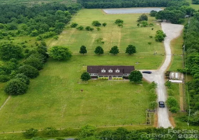 Photo 3 of Single family home for sale at 577 Redwood Rd, Rock Hill, SC 29730 | MLS# 4393106 | Listing updated on 2026-07-31