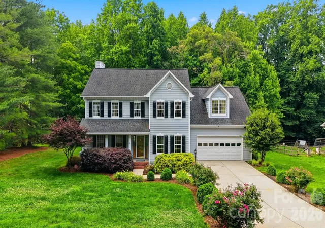 1st image of 1032 30th Avenue Ln Ne, Hickory, NC 28601 | MLS# 4393114