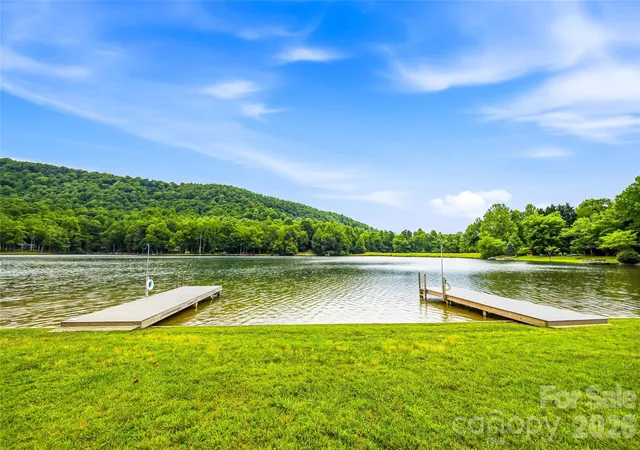 Homes for sale in Saluda, NC | 233 Tanglewood Ln, Saluda, NC 28773 | MLS# 4393115