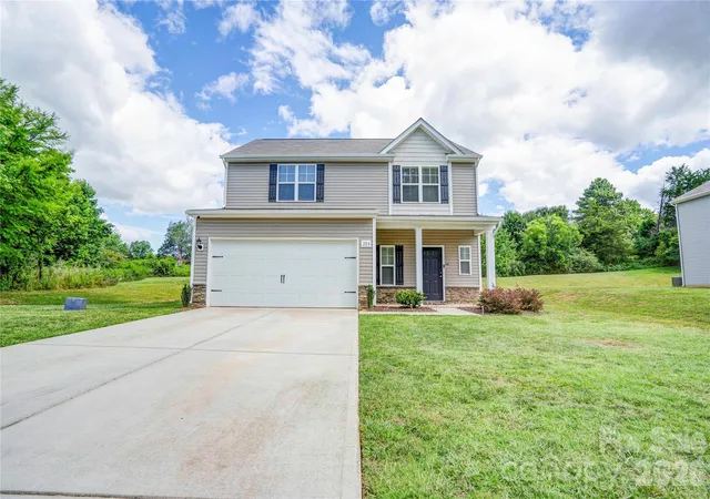 3rd image of 226 Lake George Dr, Shelby, NC 28152 | MLS# 4393139