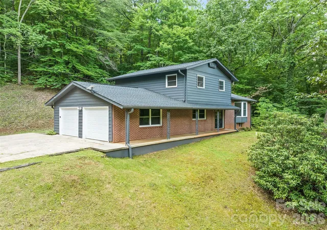 Homes for sale in Cullowhee, NC | 1296 N Country Club Dr, Cullowhee, NC 28723 | MLS# 4393175