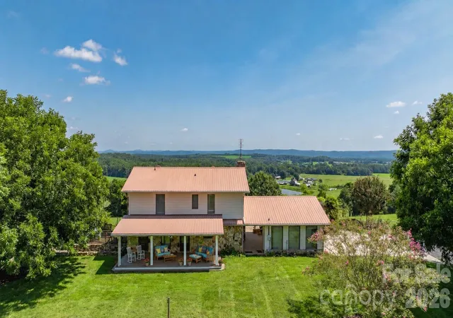Homes for sale in Denton, NC | 6350 Roscoe Rd, Denton, NC 27239 | MLS# 4393192
