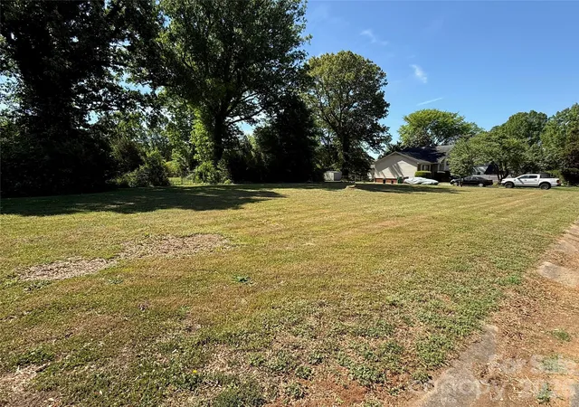Land for sale at 6620 Caudell Pl, Charlotte, NC 28215 | MLS# 4393194