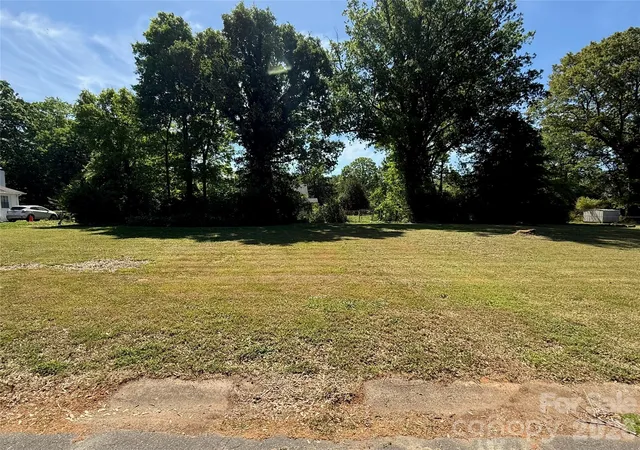 Photo 2 of Land for sale at 6620 Caudell Pl, Charlotte, NC 28215 | MLS# 4393194 | Listing updated on 2026-06-30