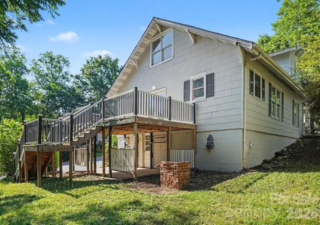 5th image of 1402 1St Avenue Pl Nw, Hickory, NC 28601 | MLS# 4393210