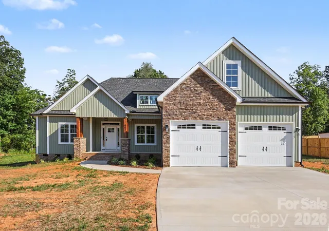 1st image of 402 Dorothy Dr, China Grove, NC 28023 | MLS# 4393216