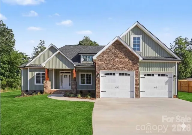 Photo 1 of Single family home for sale at 402 Dorothy Dr, China Grove, NC 28023 | MLS# 4393216 | Listing updated on 2026-08-23