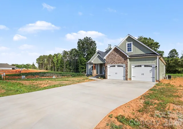2nd image of 402 Dorothy Dr, China Grove, NC 28023 | MLS# 4393216