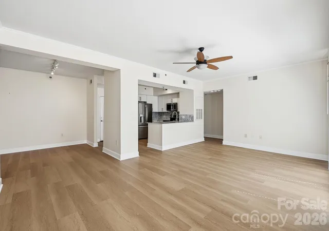 Photo 2 of Condo for sale at 1315 East Blvd #411, Charlotte, NC 28203 | MLS# 4393243 | Listing updated on 2026-10-07