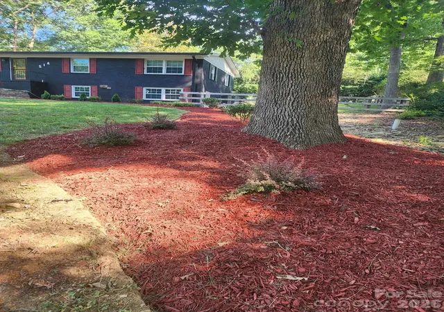 2nd image of 514 Crestview Dr, Albemarle, NC 28001 | MLS# 4393250