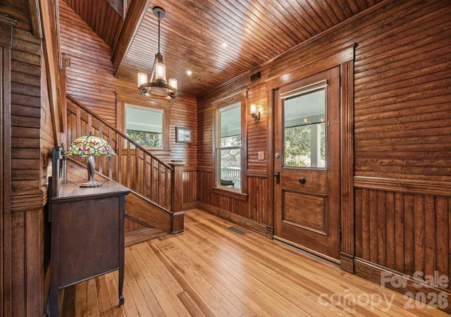 Photo 3 of Single family home for sale at 615 Rose Hl Rd, Asheville, NC 28803 | MLS# 4393254 | Listing updated on 2026-08-04