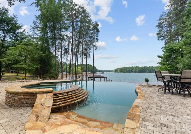 2nd image of 151 Eagle Chase Ln, Troutman, NC 28166 | MLS# 4393267