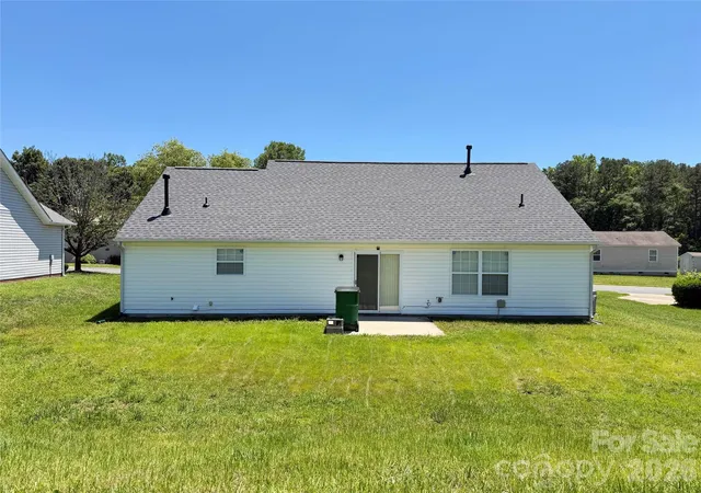 Homes for sale in Charlotte, NC | 1110 Helms Rd, Charlotte, NC 28214 | MLS# 4393269