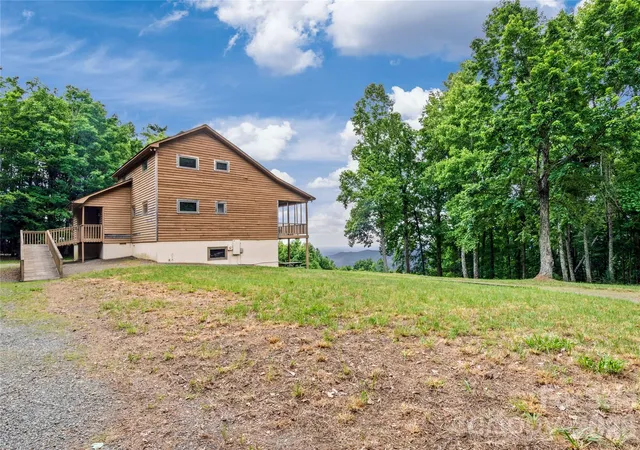 Homes for sale in Glade Valley, NC | 576 Lake Vista Dr, Glade Valley, NC 28627 | MLS# 4393279