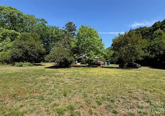 Photo 1 of Land for sale at 6629 The Plz, Charlotte, NC 28215 | MLS# 4393304 | Listing updated on 2026-06-16