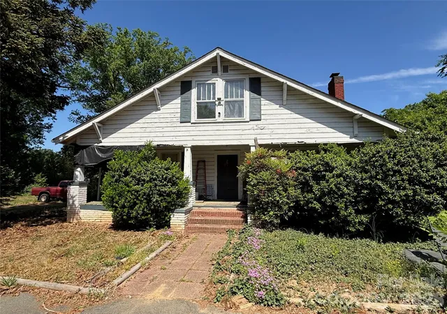 Photo 2 of Land for sale at 6629 The Plz, Charlotte, NC 28215 | MLS# 4393304 | Listing updated on 2026-06-16