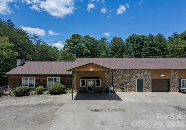 3rd image of 2269 Lee Roy Ln, Lenoir, NC 28645 | MLS# 4393336