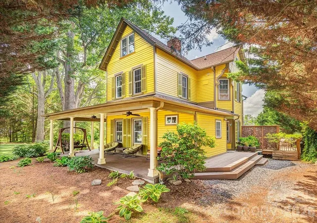 1st image of 42 Church St, Weaverville, NC 28787 | MLS# 4393347