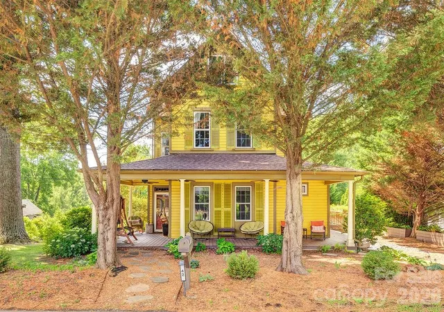 2nd image of 42 Church St, Weaverville, NC 28787 | MLS# 4393347