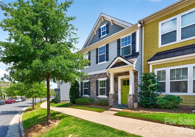 Homes for sale in Huntersville, NC | 15116 Meacham Farm Dr, Huntersville, NC 28078 | MLS# 4393356