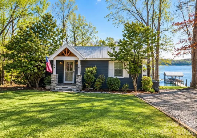 Photo 1 of Single family home for sale at 4580 Kiser Is Rd, Terrell, NC 28682 | MLS# 4393376 | Listing updated on 2026-09-21