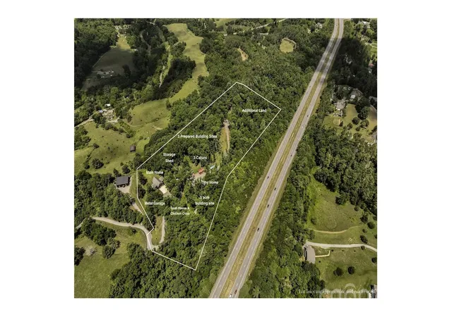 4th image of 119 & 127 Deer Hill Ln, Weaverville, NC 28787 | MLS# 4393387