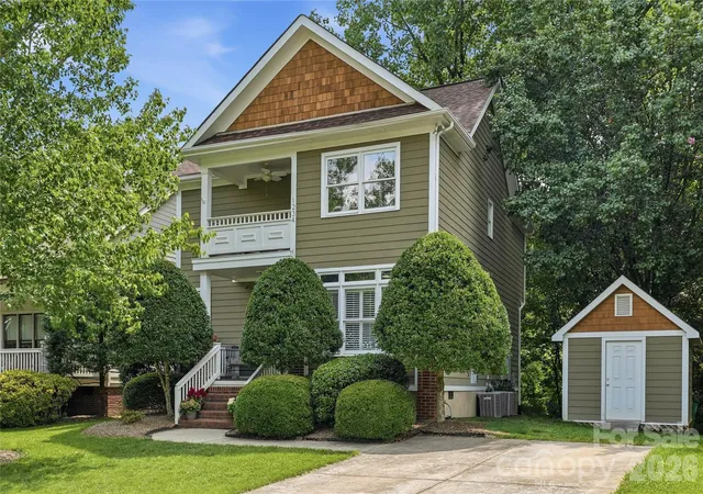 Photo 1 of Single family home for sale at 1234 Ivey Dr, Charlotte, NC 28205 | MLS# 4393425 | Listing updated on 2026-10-09
